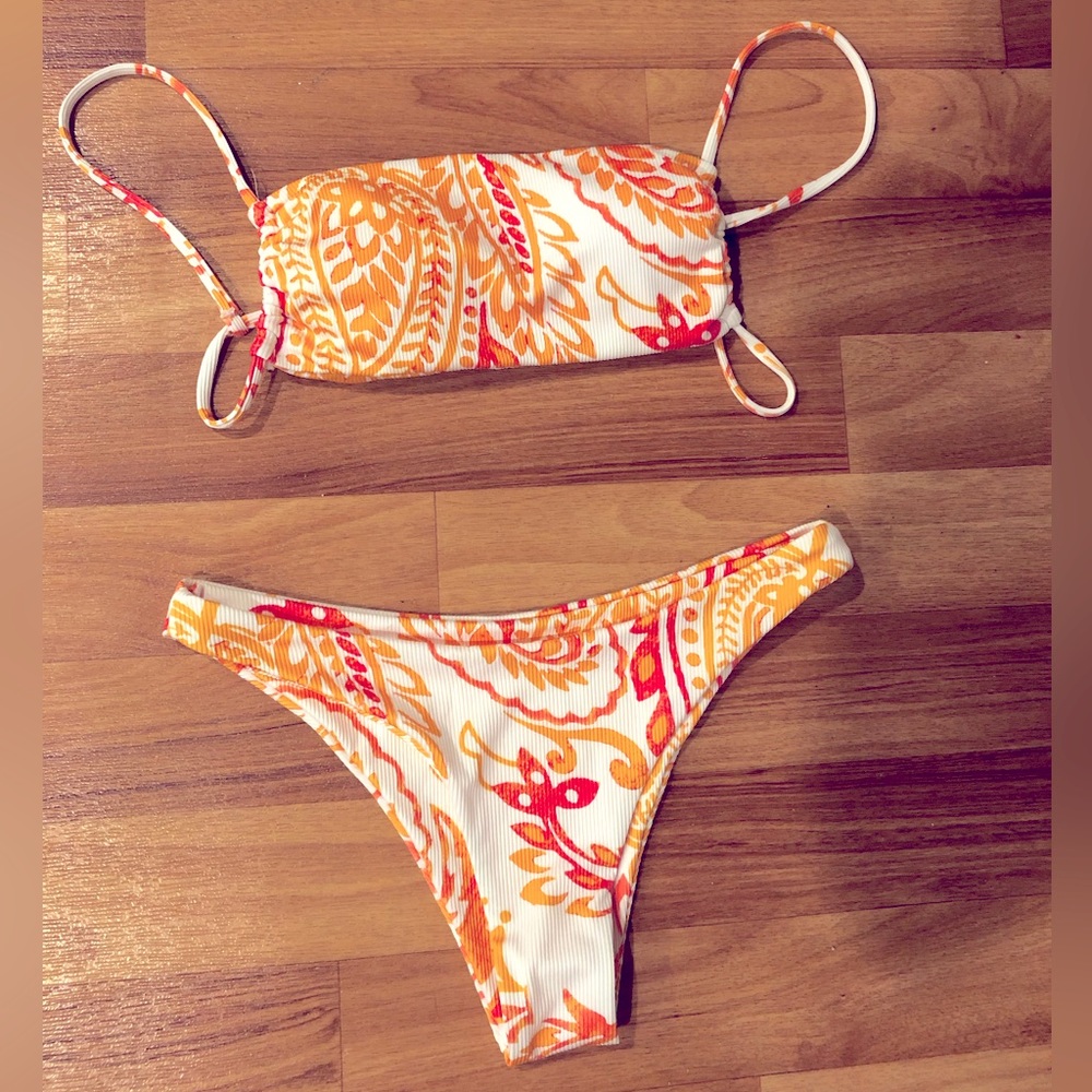 White Bikini with orange paisley band top with tie ribbed material SHEIN -size s